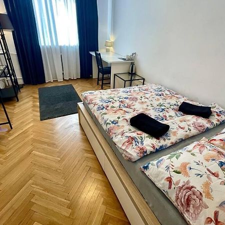 Fantastic Waw - Kp69 Room D Varşovia Exterior foto