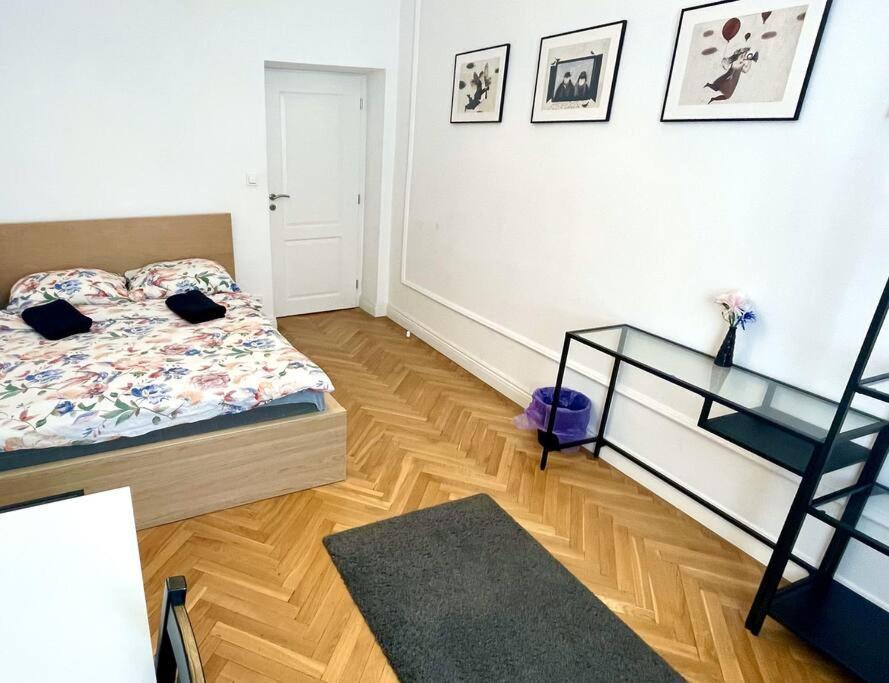 Fantastic Waw - Kp69 Room D Varşovia Exterior foto